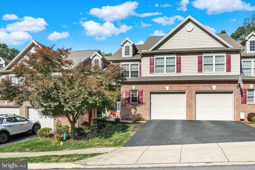 240 Red Haven Rd, NEW CUMBERLAND, PA, 17070-3173 | Card Image