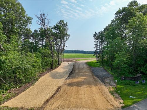 9 Stonebrook Dr, Eleva, WI, 54738 | Card Image