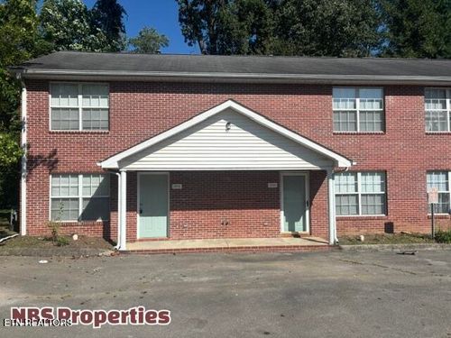 2953 Colt Dr, Knoxville, TN, 37918-4752 | Card Image