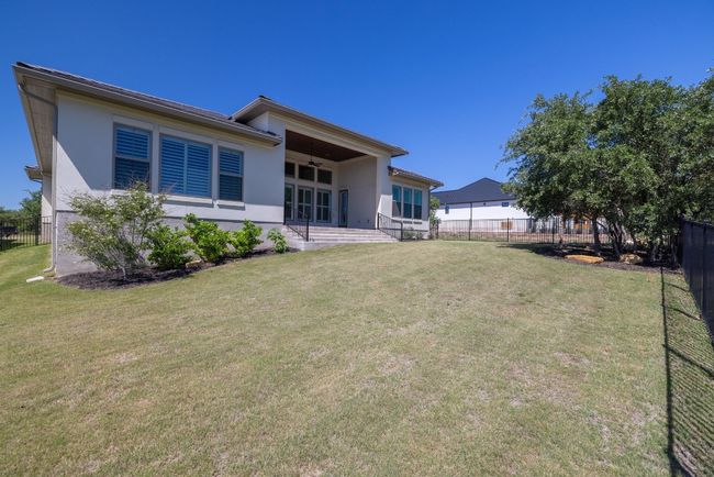 Back yard | Image 12