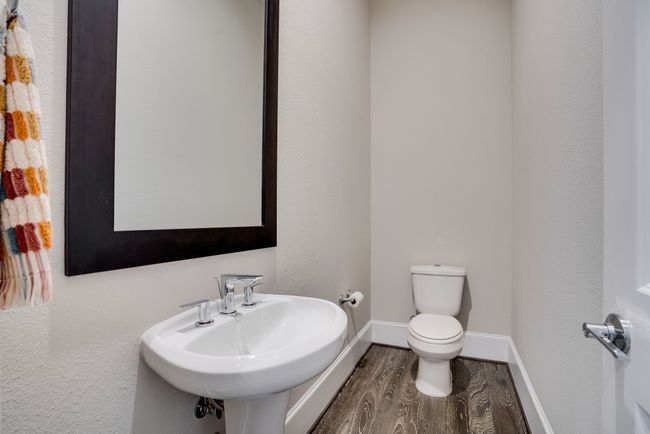 14985 Oak St, Townhouse with 3 bedrooms, 4 bathrooms and null parking in Addison TX | Image 19