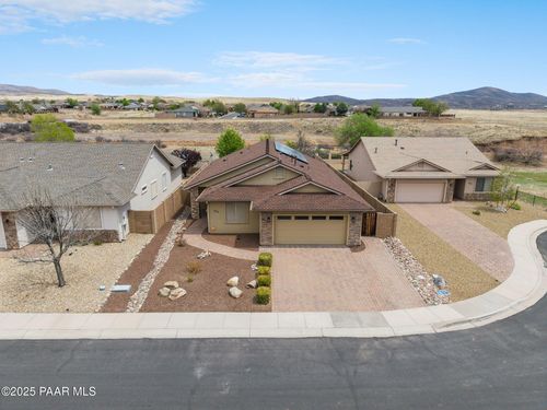 317 N La Paz St, Dewey-Humboldt, AZ, 86327-7155 | Card Image