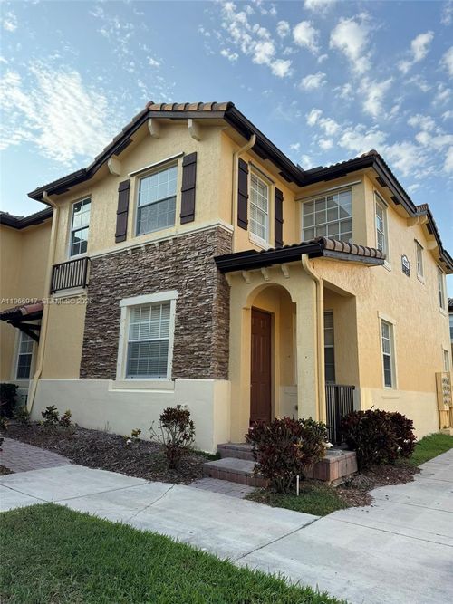 11-9257 Sw 227th St, Cutler Bay, FL, 33190-1906 | Card Image