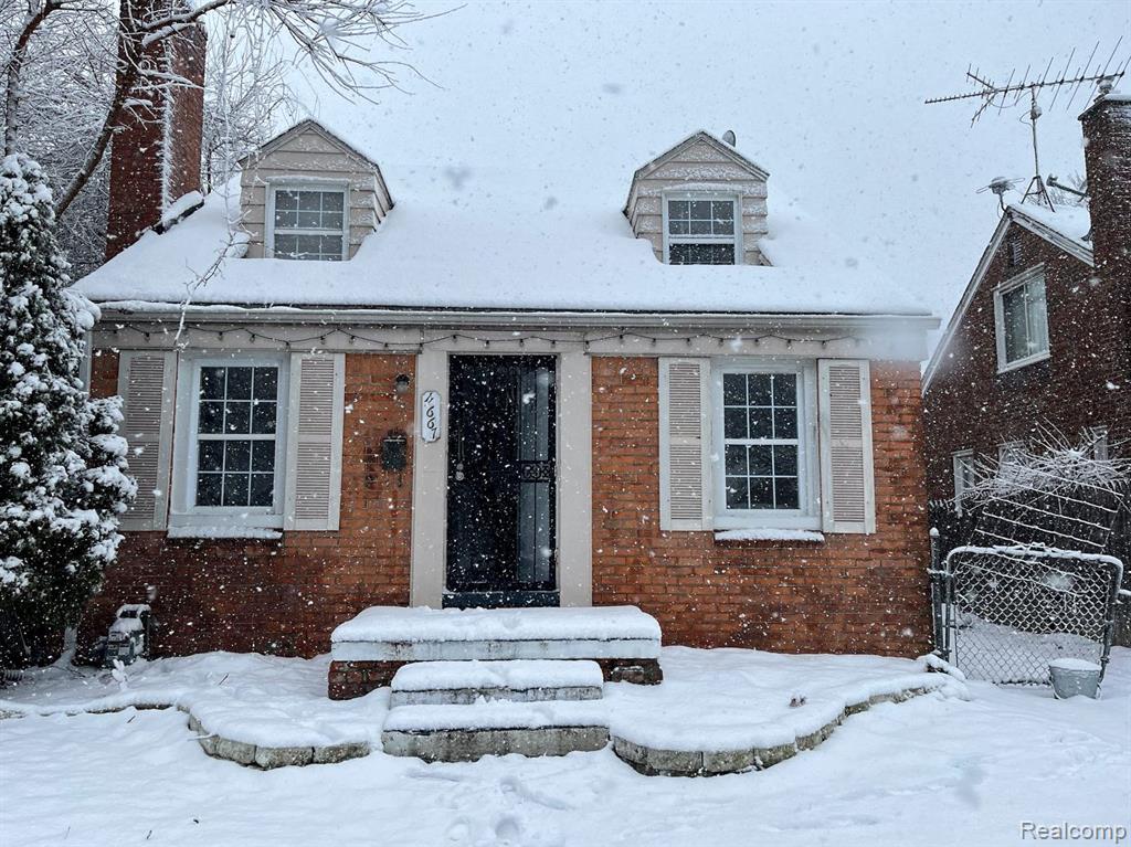Ashton Ave, Detroit, MI 48228