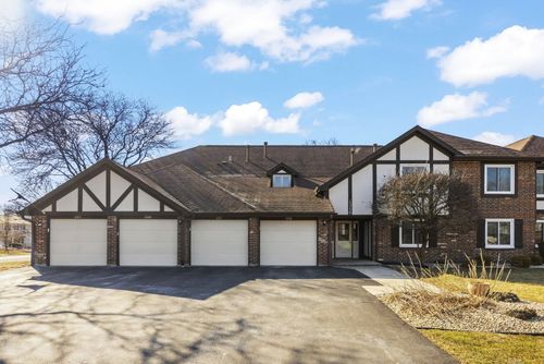 208-15730 Orlan Brook Dr, Orland Park, IL, 60462-7956 | Card Image