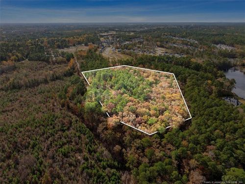 6518 Stone Mountain Farm Rd, Fayetteville, NC, 28311-1183 | Card Image