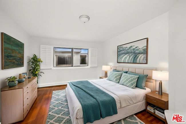 2 - 10229 Variel Ave, Condo with 3 bedrooms, 4 bathrooms and null parking in Chatsworth CA | Image 22