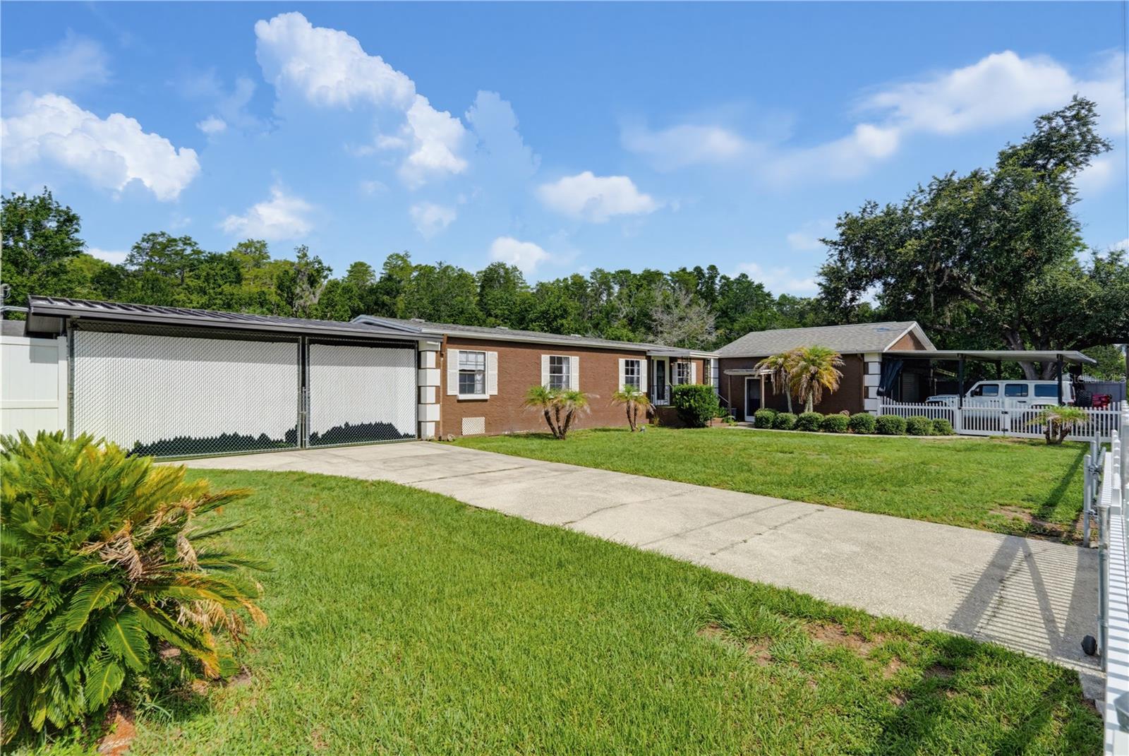 Residential in LAND O LAKES 4