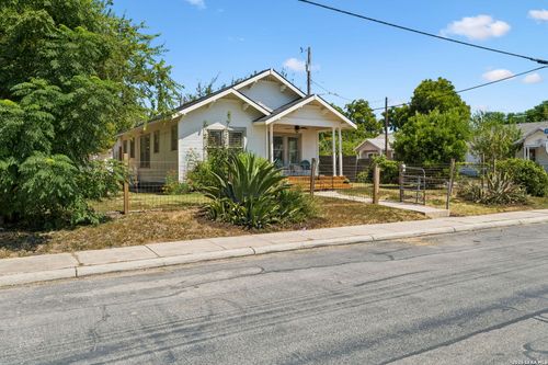 1620 N Olive St, San Antonio, TX, 78208-1129 | Card Image