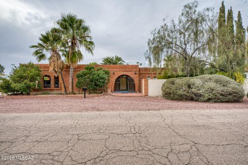170 S Irving Avenue, Tucson, AZ, 85711 | Card Image