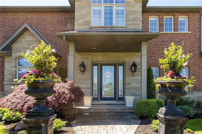 264 Dorchester Dr, House other with 5 bedrooms, 4 bathrooms and 4 parking in Grimsby ON | Image 4