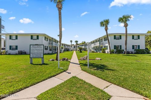 0280-1750 S Palmetto Ave, South Daytona, FL, 32119-3081 | Card Image