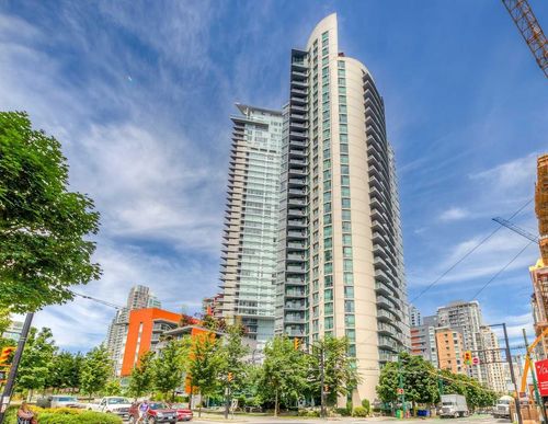 203-501 Pacific St, Vancouver, BC, V6Z2X6 | Card Image
