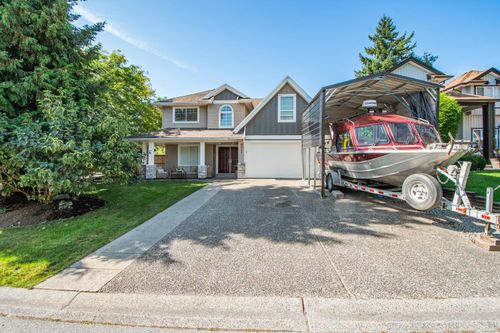 8011 163 St, Surrey, BC, V4N0J6 | Card Image