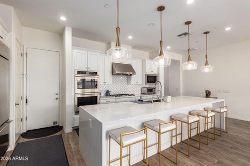 7343 E Casitas Del Rio Dr, Scottsdale, AZ, 85255-4994 | Card Image