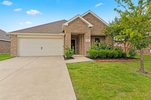 5817 Melville Ln, Forney, TX, 75126-4165 | Card Image