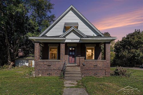 521 Birch St, Saginaw, MI, 48601-3203 | Card Image