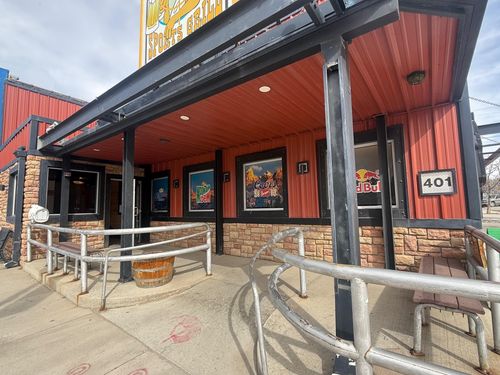 401 W Cedar St, Rawlins, WY, 82301-5636 | Card Image