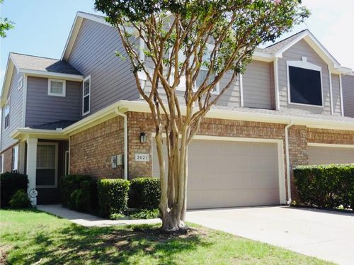 3021 Rolling Meadow Dr, Plano, TX, 75025-5274 | Card Image