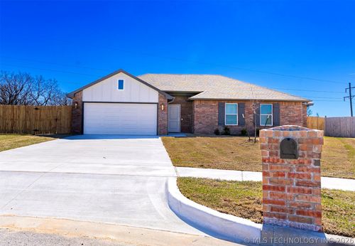 15027 S Poplar Pl, Glenpool, OK, 74033-4214 | Card Image