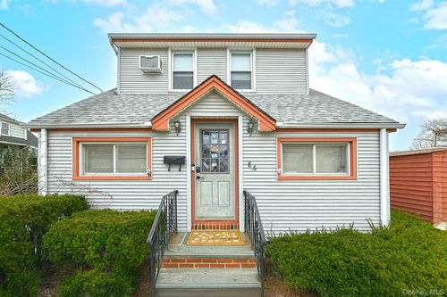 86 Gotham Ave, Elmont, NY, 11003-1530 | Card Image
