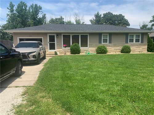 320 W Debby Dr, Mt Zion, IL, 62549-1212 | Card Image