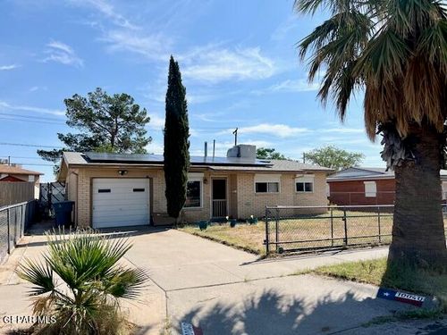 10040 Keystone Dr, El Paso, TX, 79924-3815 | Card Image