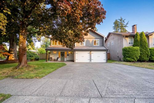 4542 206a St, Langley, BC, V3A6L1 | Card Image