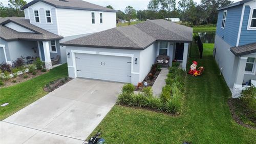 3329 Fresno Pl, Zephyrhills, FL, 33541-2936 | Card Image