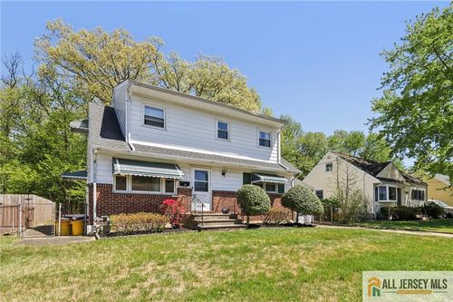 61 Wickom Ave, Hamilton, NJ, 08690-1636 | Card Image