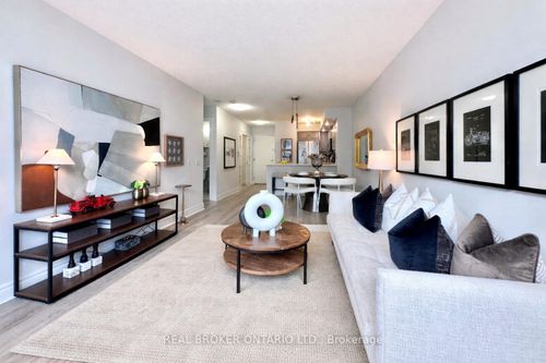 317-5 Northtown Way, North York, ON, M2N7A1 | Card Image