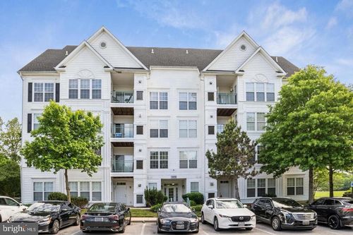 apt-201-15614 Everglade Ln, BOWIE, MD, 20716-2253 | Card Image