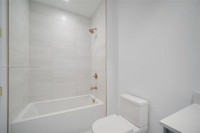 APT-1602 - 2655 S Bayshore Dr, Condo with 3 bedrooms, 5 bathrooms and null parking in Coconut Grove FL | Image 39