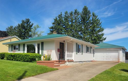 1638 W 41st St, Erie, PA, 16509-1140 | Card Image