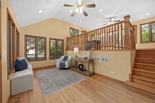 4700 Lee Avenue, Downers Grove, IL, 60515 | Card Image