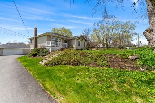 {{alt}} | Card Image