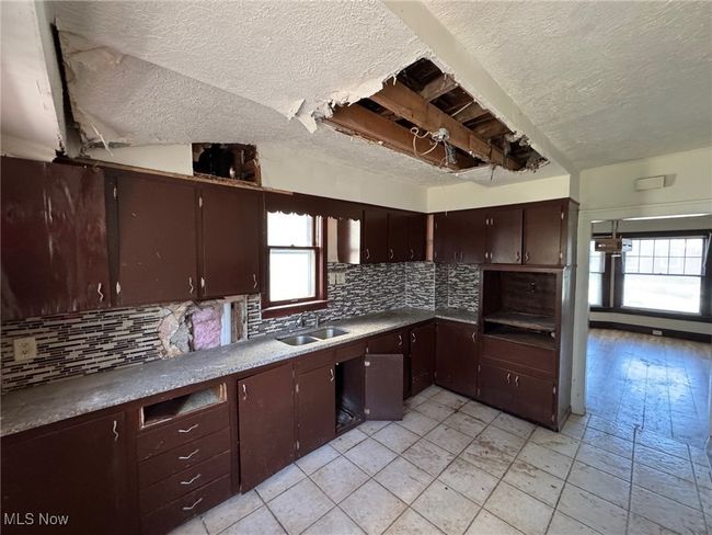3322 Yorkshire Rd, House other with 4 bedrooms, 1 bathrooms and null parking in Cleveland Heights OH | Image 10