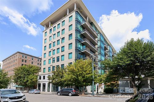 c200-60 N Market St, Asheville, NC, 28801-8124 | Card Image
