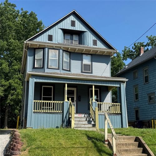117 Dodge Ave, Akron, OH, 44302-1217 | Card Image