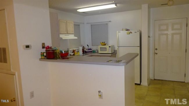 1911-102 Wolftech kitchen | Image 6