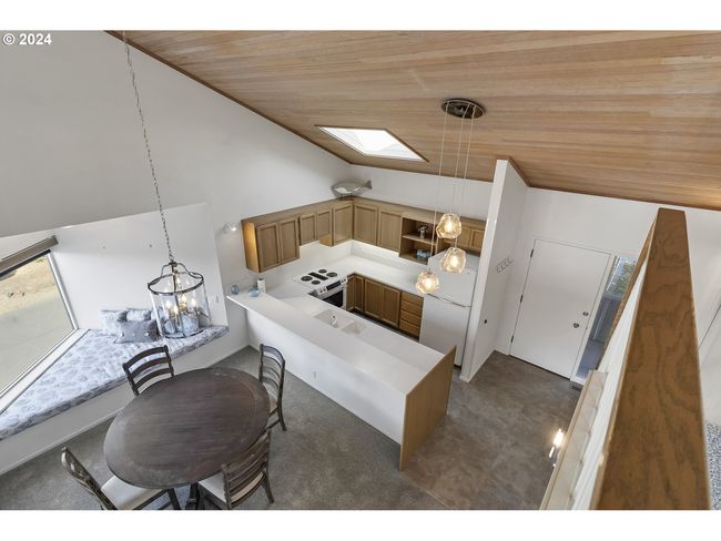 M2 - 4175 N Highway 101, Condo with 2 bedrooms, 3 bathrooms and 1 parking in Depoe Bay OR | Image 37