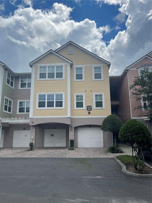 207-3384 Corona Village Way, ORLANDO, FL, 32835-7545 | Card Image