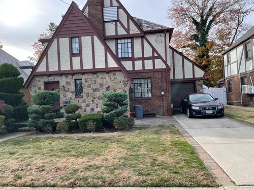281 Kilburn Rd S, Garden City, NY, 11530-5326 | Card Image