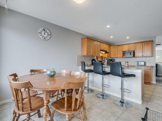 221 Ranch Ridge Crt, Home with 4 bedrooms, 3 bathrooms and 4 parking in Strathmore AB | Image 13
