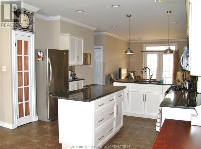 22 Red Leaf Lane, Townhouse with 1 bedrooms, 3 bathrooms and null parking in Ridgetown ON | Image 8