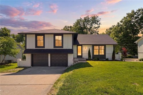10200 Nall Ave, Overland Park, KS, 66207-3149 | Card Image