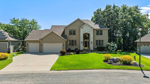 2226 Flora Ct, Lino Lakes, MN, 55038-7731 | Card Image