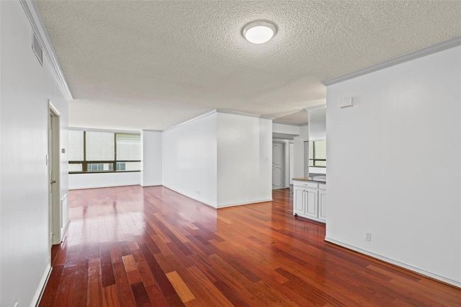 UNIT-501 - 5150 Hidalgo St, Condo with 3 bedrooms, 3 bathrooms and null parking in Houston TX | Image 16
