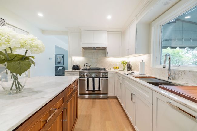 655 Canterbury Rd, House other with 4 bedrooms, 3 bathrooms and null parking in Grosse Pointe Woods MI | Image 18