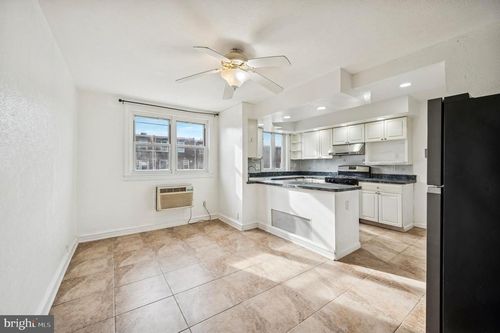 2930 Glenview St, PHILADELPHIA, PA, 19149-2501 | Card Image